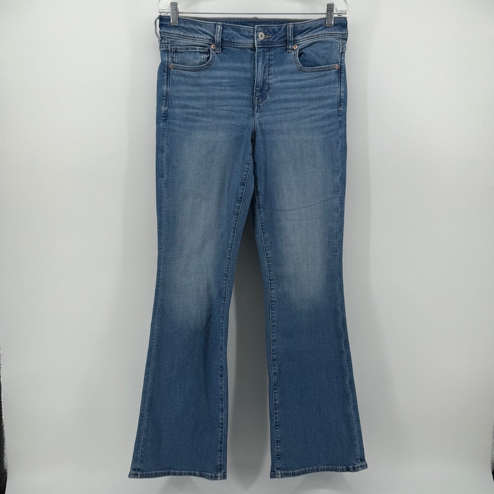 American Eagle Kick Boot Jeans Womens 10 Regular Medium Wash Next Level Stretch